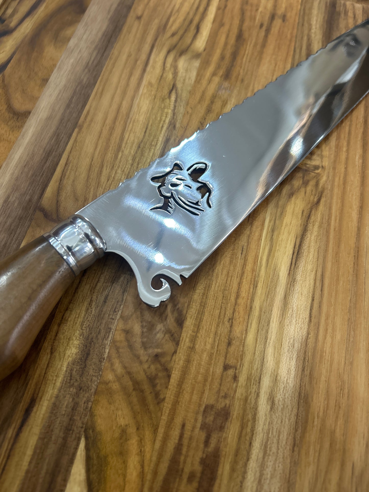 Cuchillo Toro