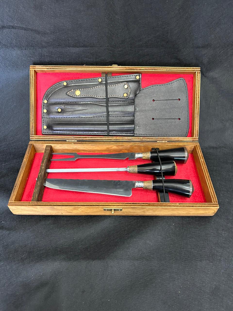 Caixa para Trio de Faca, Espeto e Chaira