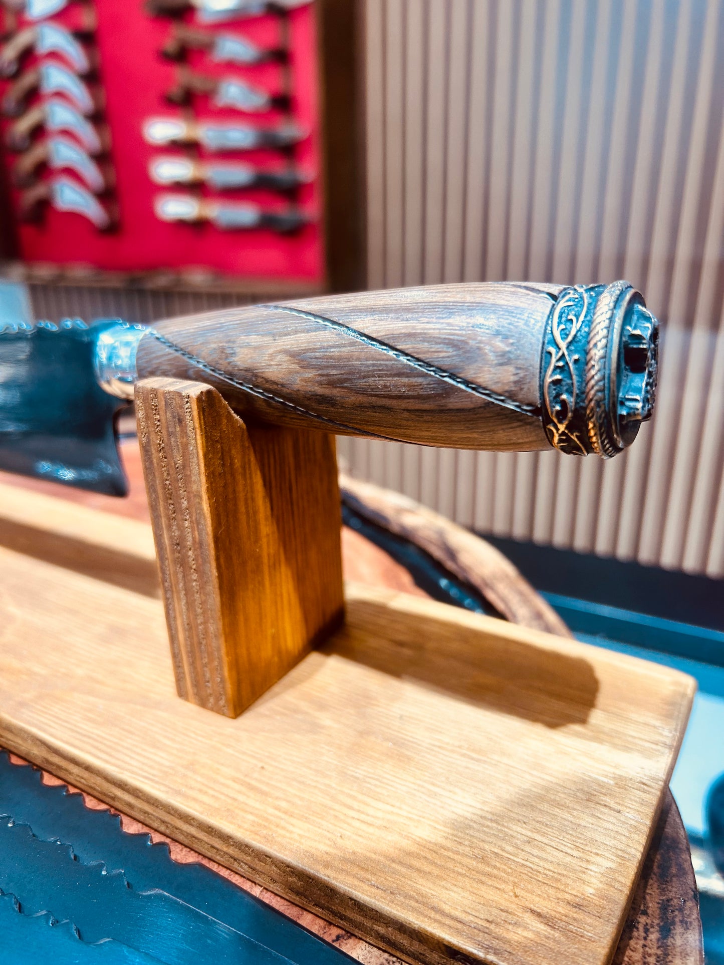 Cuchillo Galleonado Fosfatizado 12”