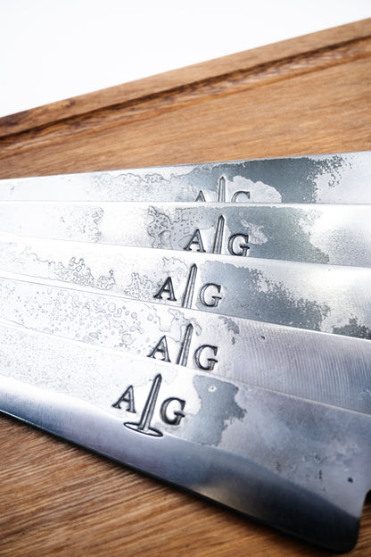 Criollo + Caja con Tridente Gratis