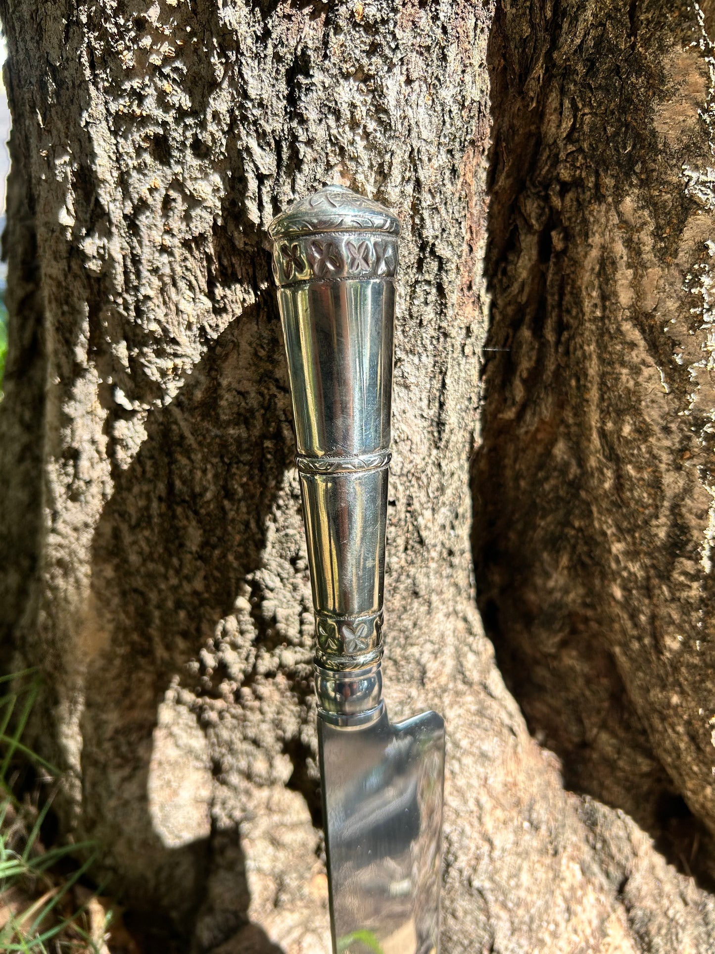 Faca de Alpaca e Bronze