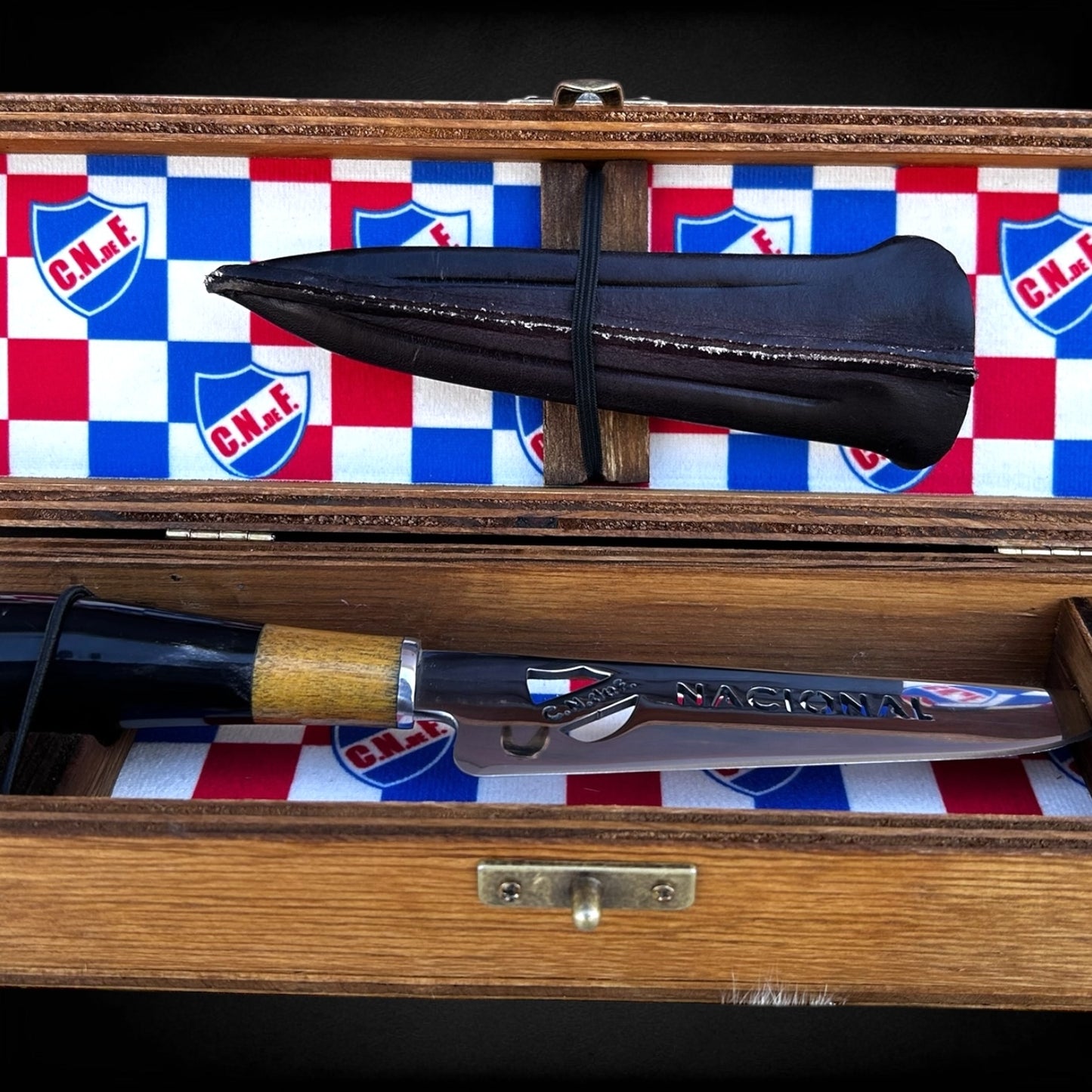 Cuchillo Criollo Nacional+ Caja