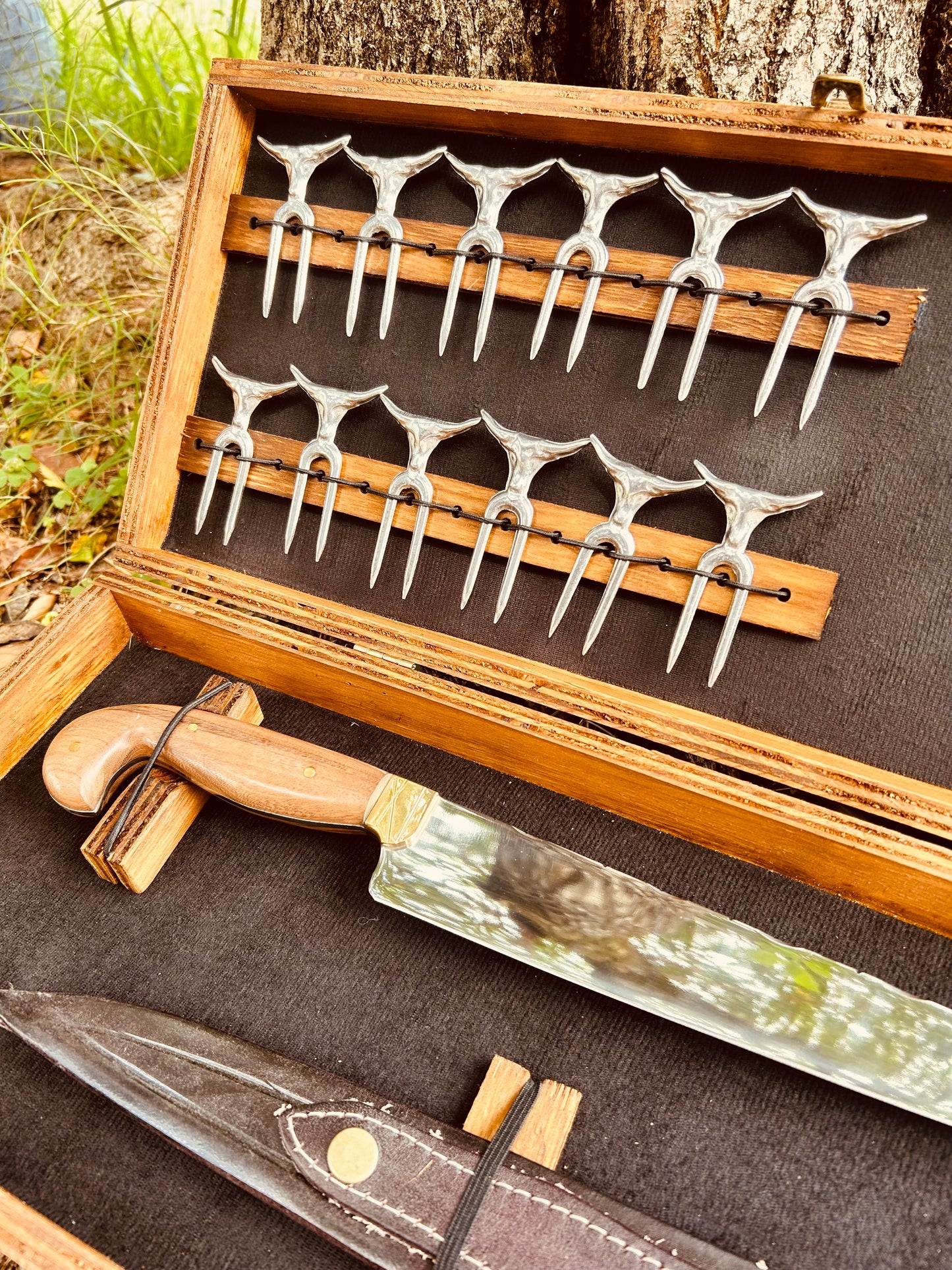 Cuchillo Sorobaca con Set Picada