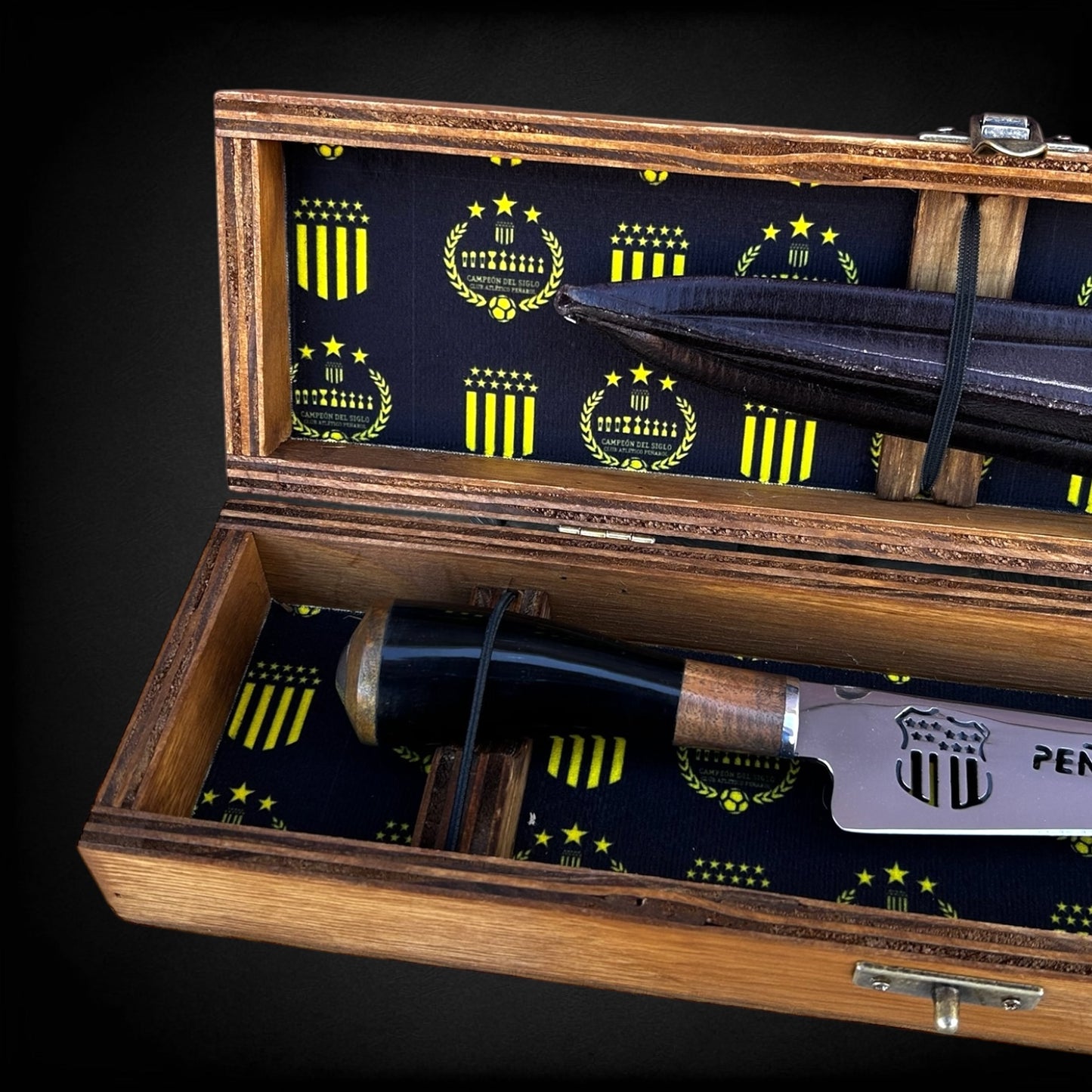 Cuchillo Criollo Peñarol + Caja