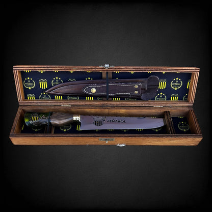 Cuchillo Peñarol con Caja