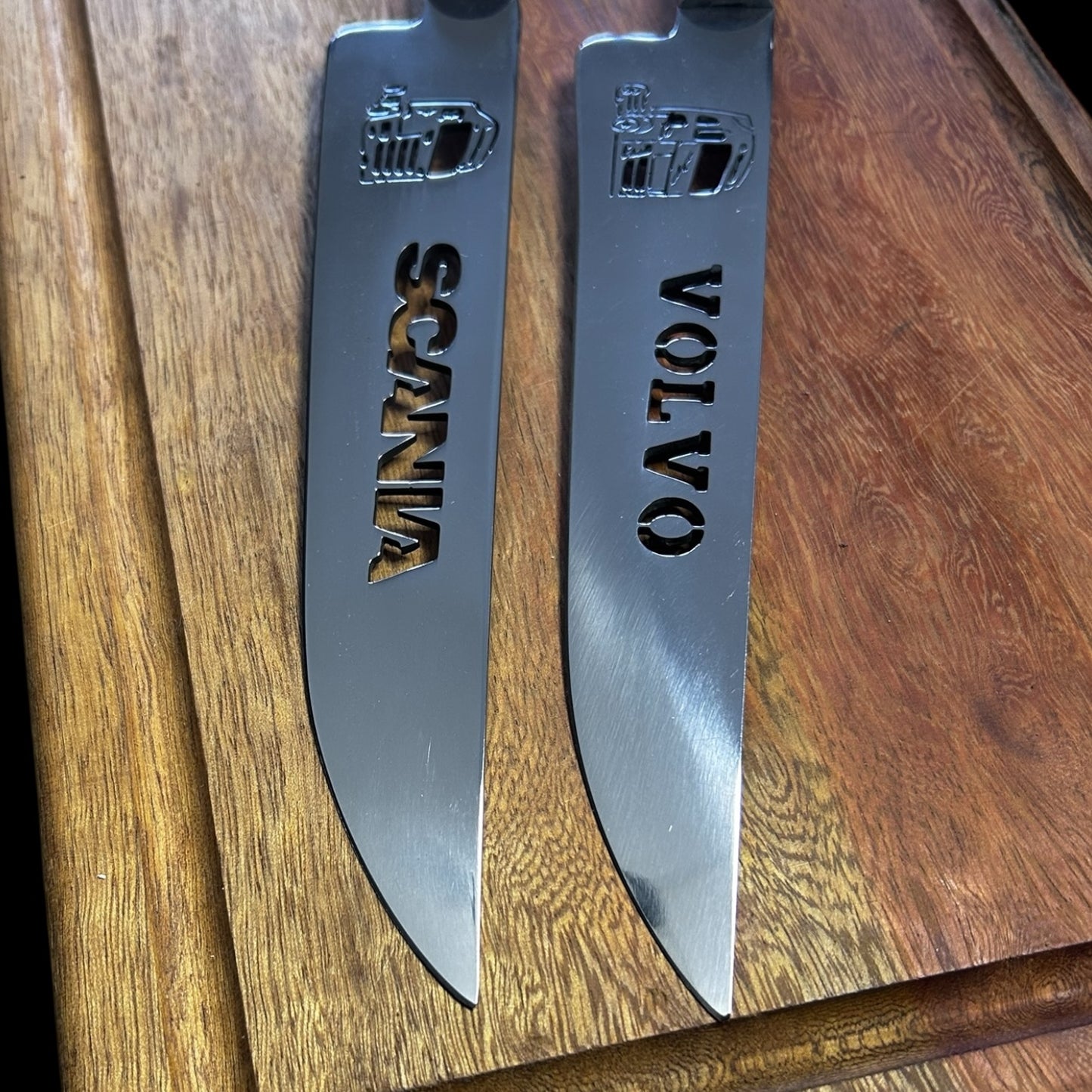 Cuchillo Scania/Volvo