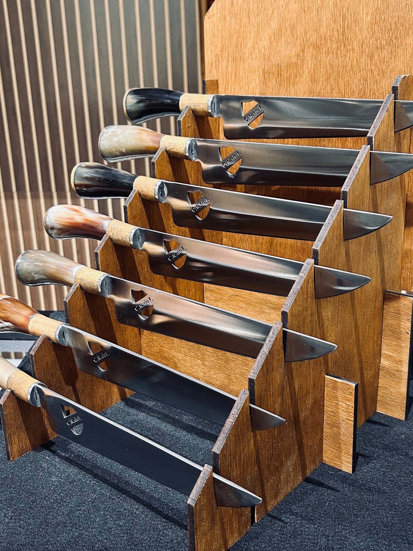 Faca National Criollo + Caixa