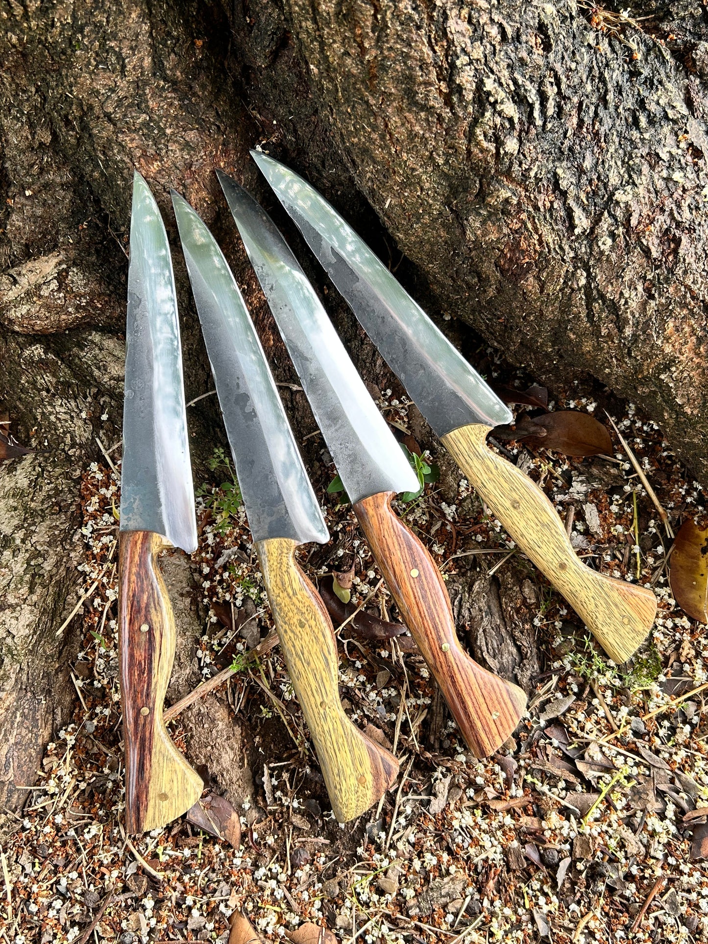 Full Tang Madera Premium