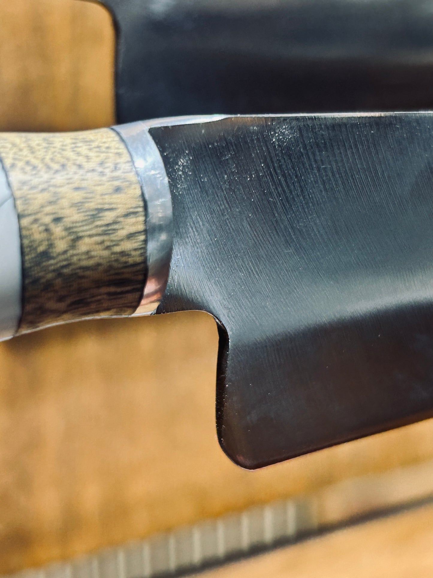 Faca de cauda de tatu