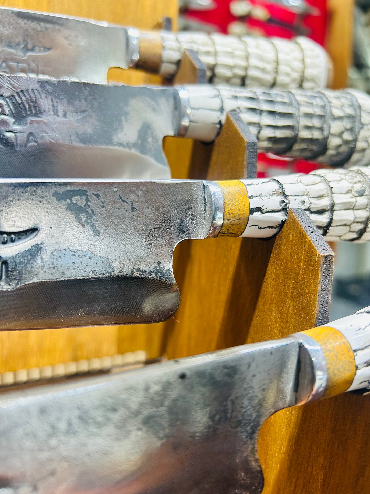 Faca de cauda de tatu