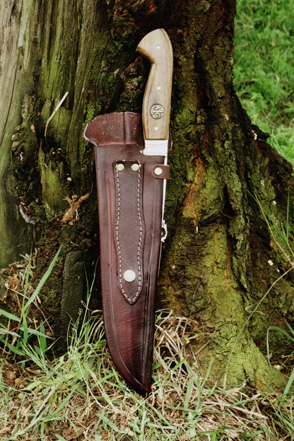 Cuchillo Caballo Saltando