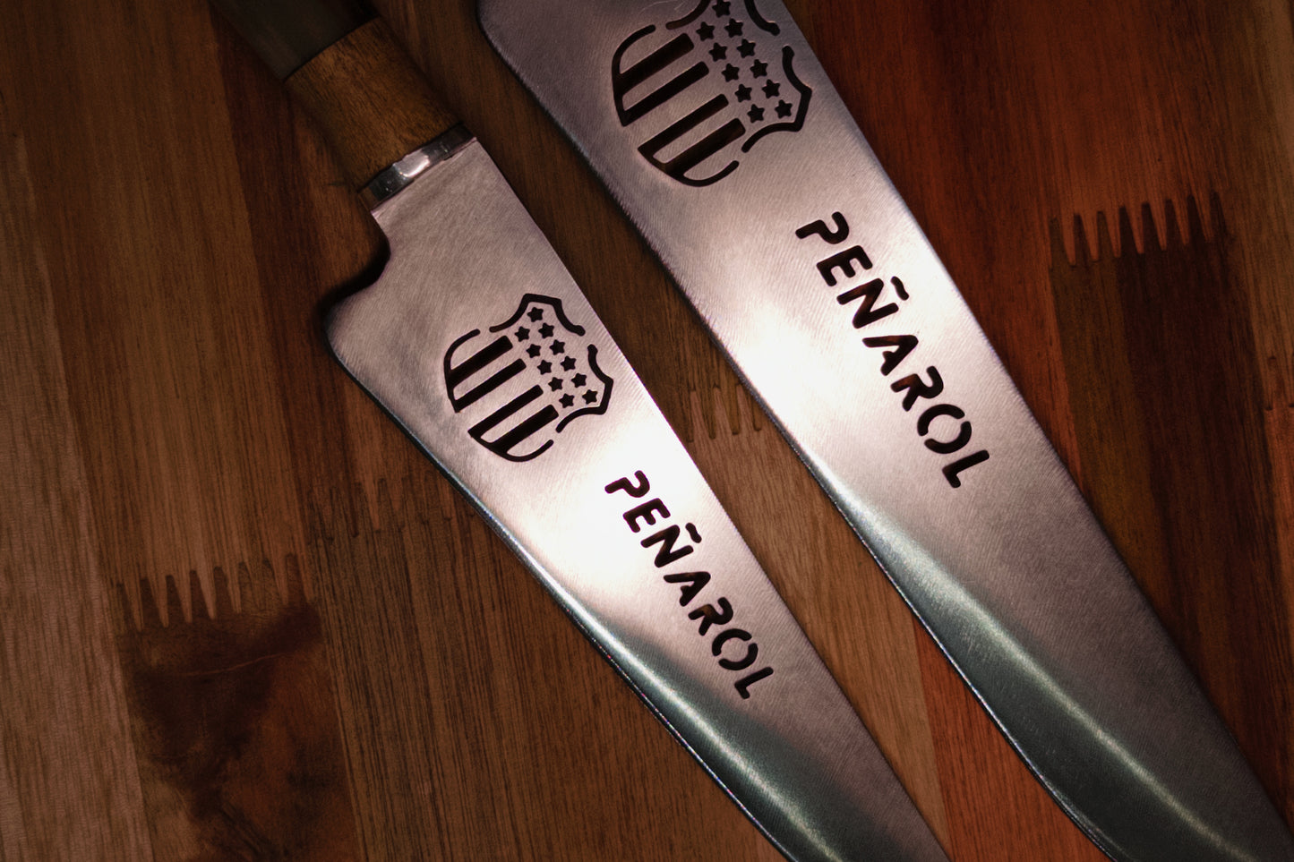 Cuchillo y Tabla - Peñarol o Nacional