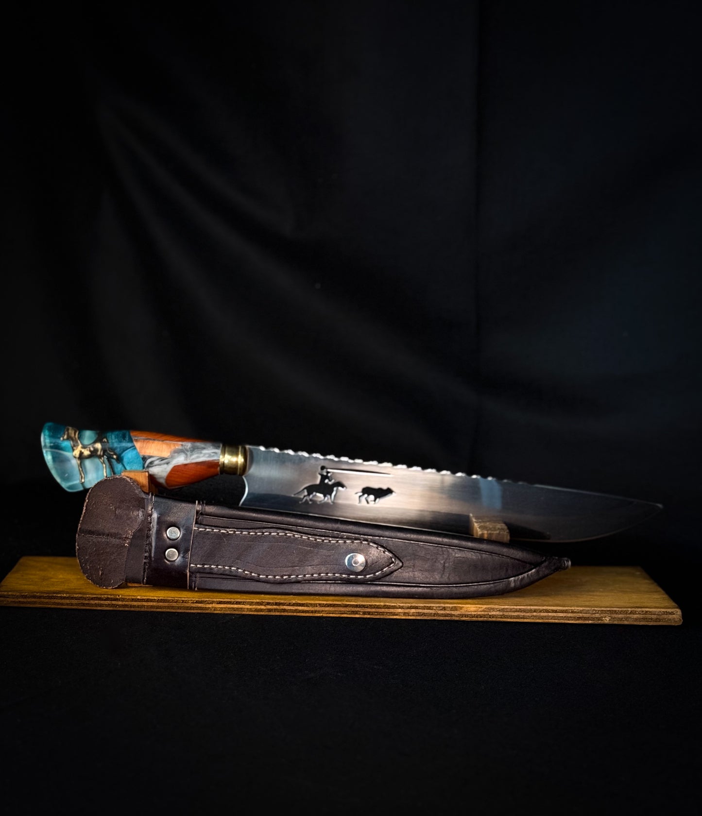 Faca/Laço de Cavalo